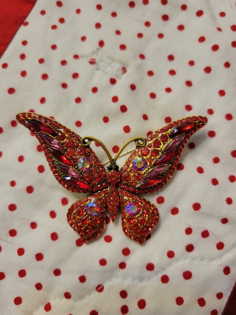 Butterfly Brooch Pin Gold Tone Red Rhinestones Bling